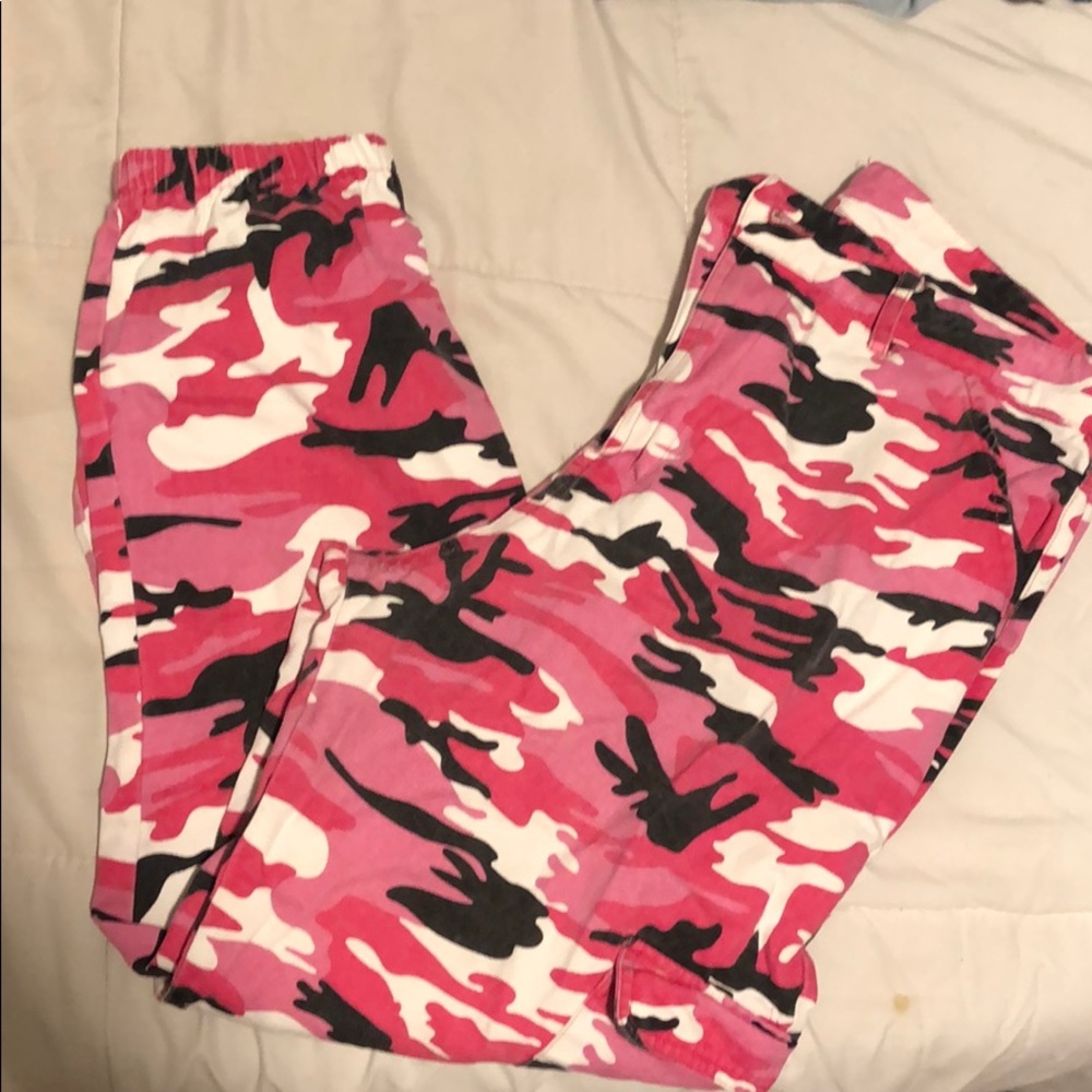 Camo cargo pants